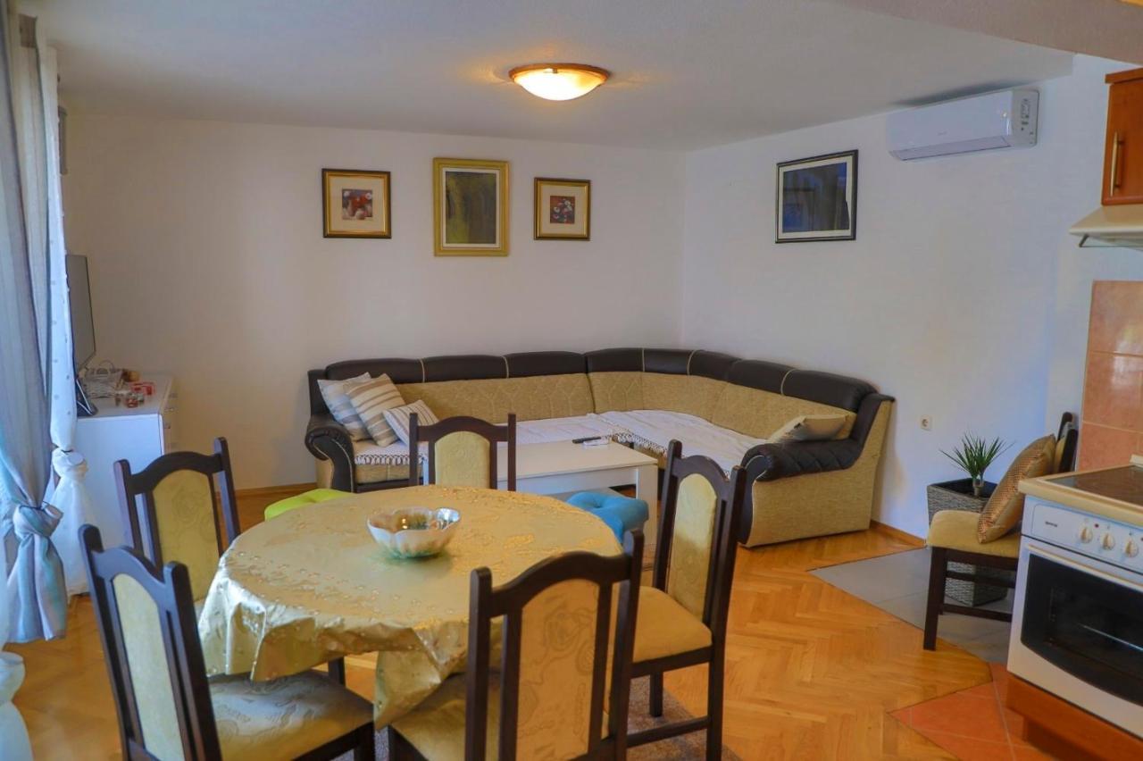 Apartment Vila Tara บีฮัช ภายนอก รูปภาพ